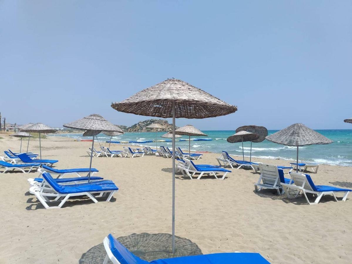 Sunrise Beach Club Gastria Extérieur photo