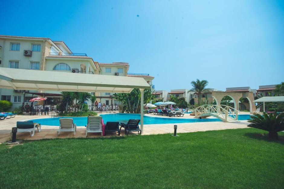 Sunrise Beach Club Gastria Extérieur photo